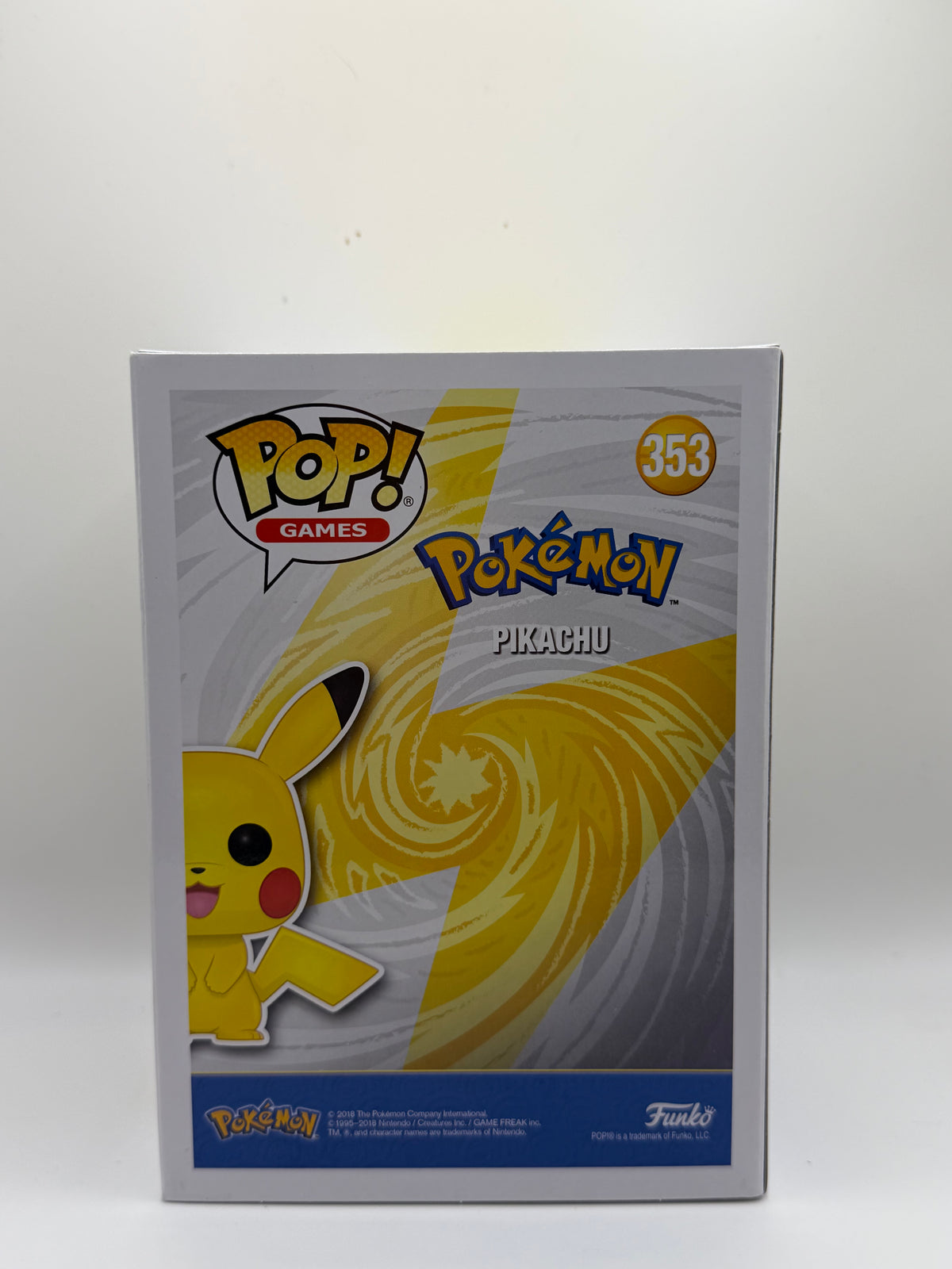 Funko Pop! Games: Pokémon - Pikachu #353 (Adhesivo de Edición Especial)