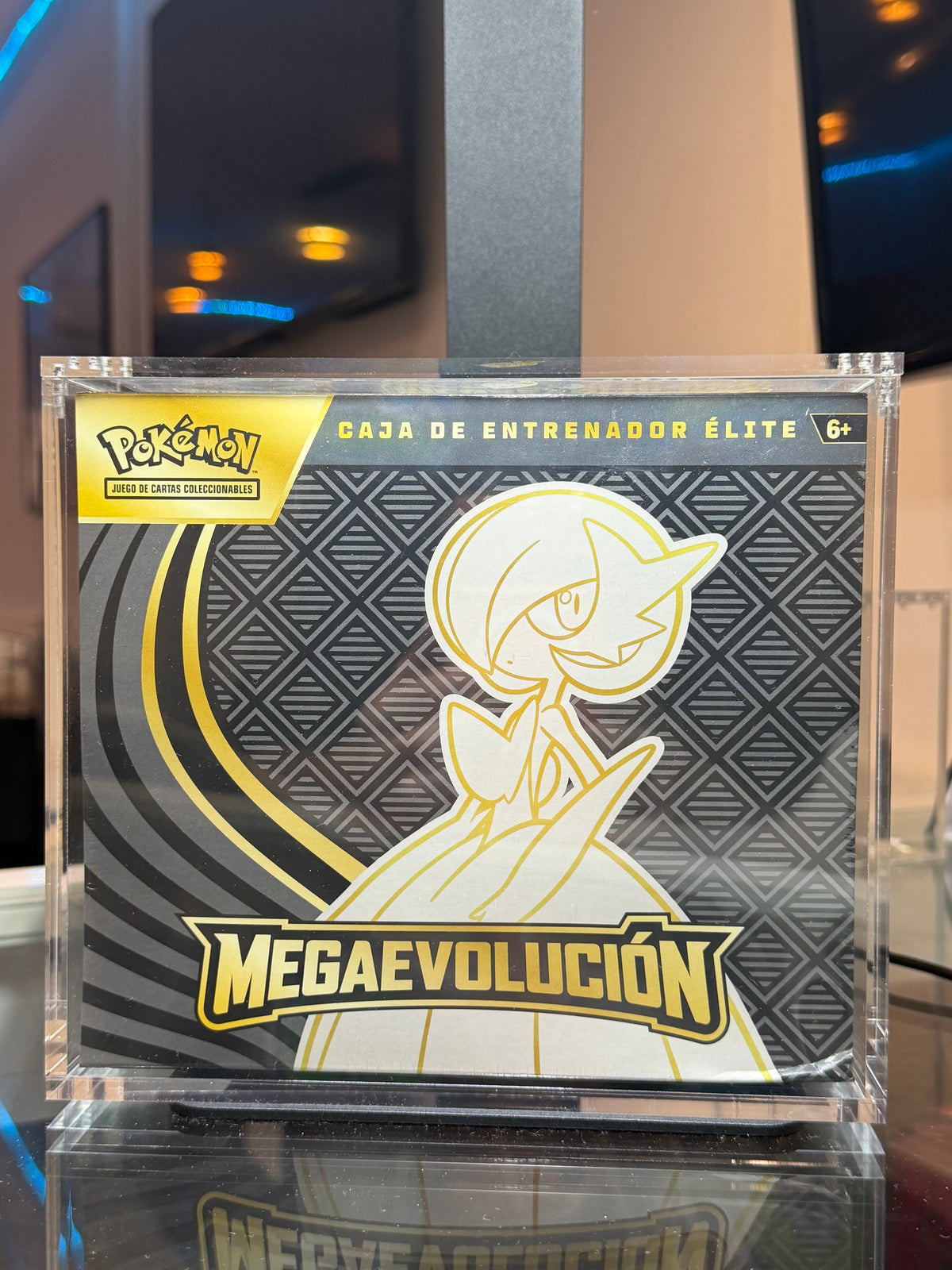 Pokémon TCG: Mega Evolution Elite Trainer Box (Caja de Entrenador Élite - Megaevolución / Mega-Gardevoir)
