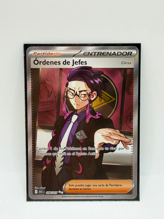 Pokémon TCG – Órdenes de Jefes (Córax) 256/217 | Héroes Ascendentes (Español)